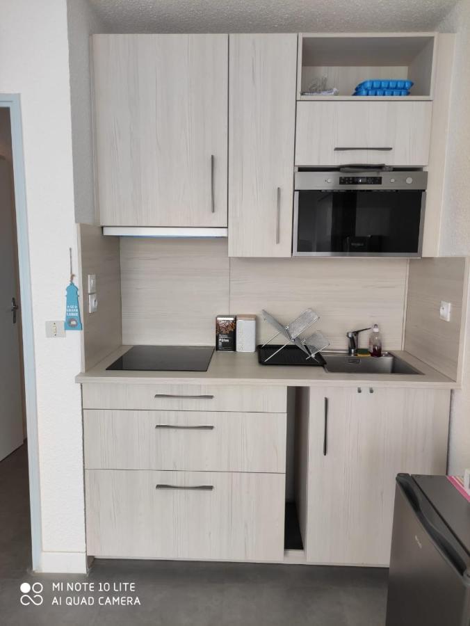 Ferienwohnung La Desirade Avec Parking- Port - Wifi Couchage En 160 Neuf Agde Exterior foto